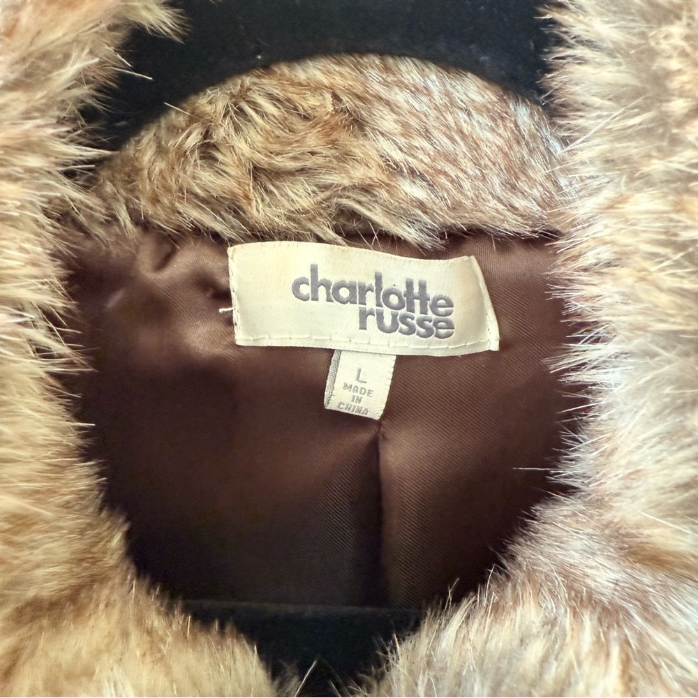 Charlotte Russe Faux Fur Vest Large L Brown Gray Zip Up Ribbed Hem EUC - Picture 4 of 4